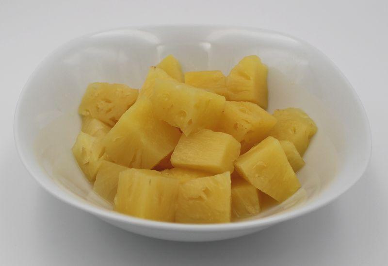 Kawalki ananasa bio w puszce, pojemnosc 3 kg, ATG 1,55kg, (Dostepne okolo konca maja)